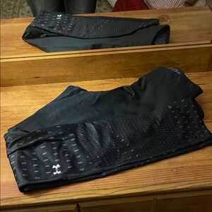 Under Armour Black Leggings